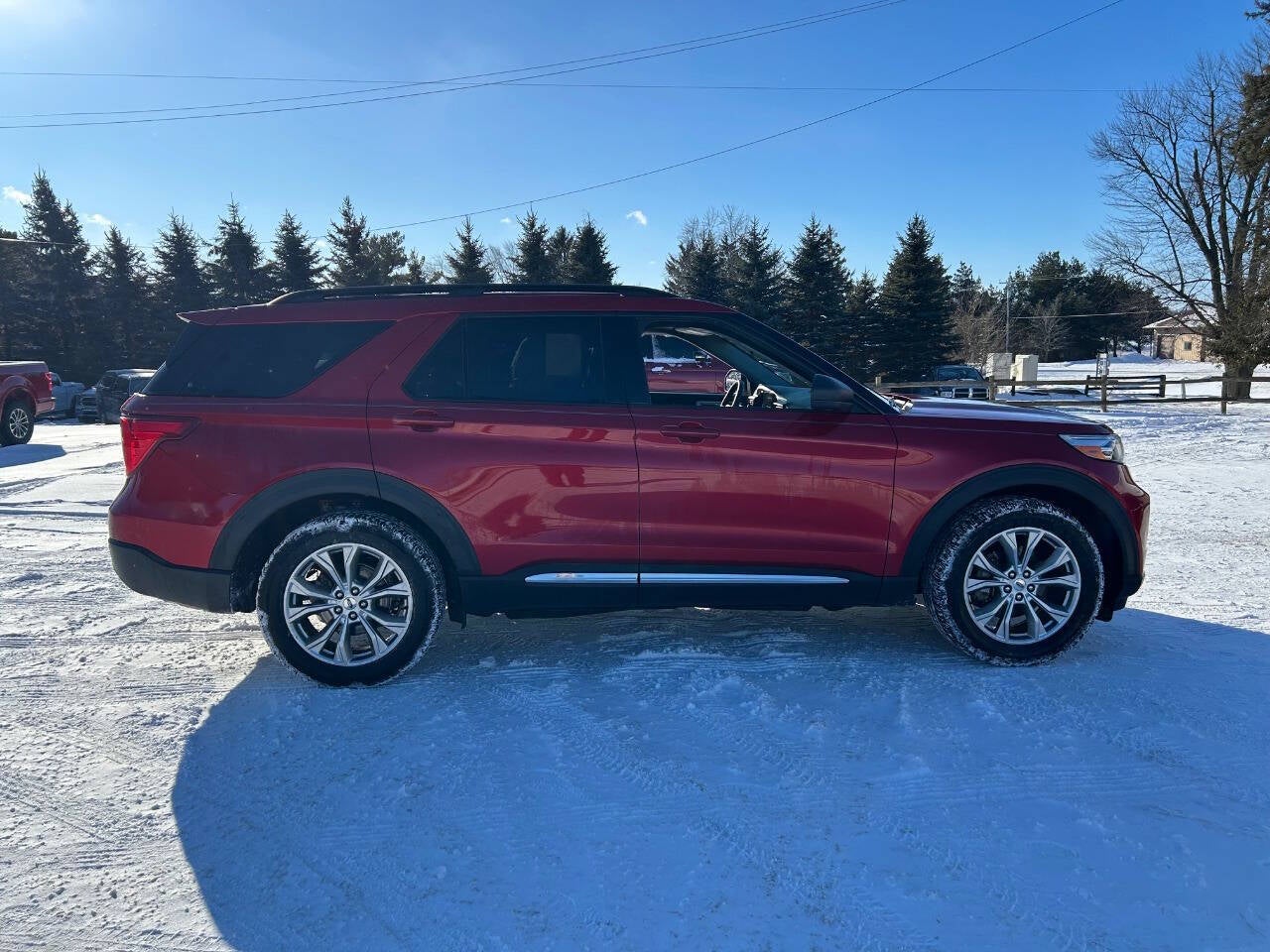 2020 Ford Explorer XLT AWD 4dr SUV
