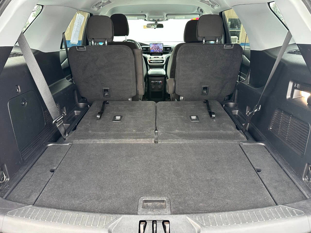 2021 Ford Explorer XLT AWD 4dr SUV