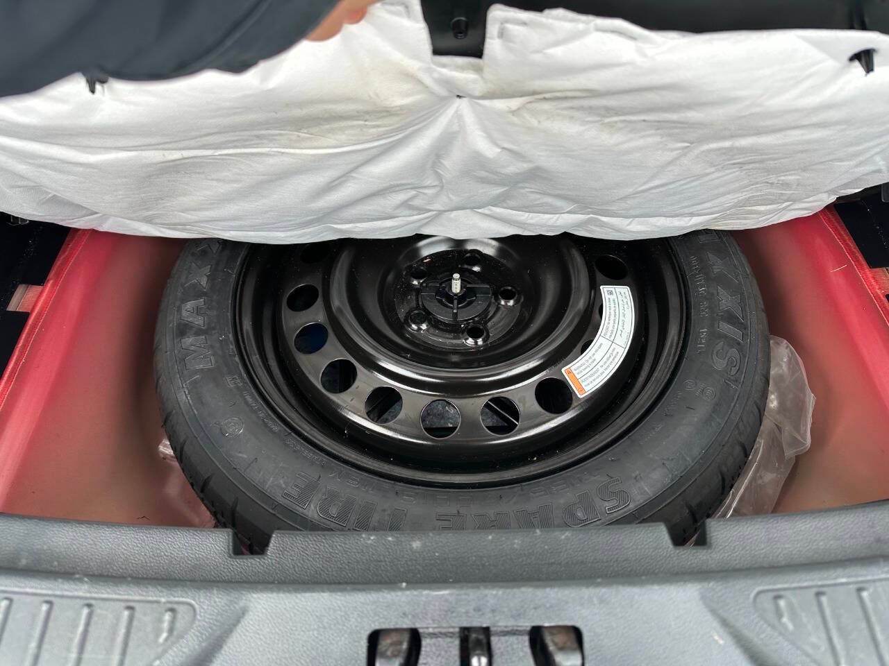 2021 Ford Explorer XLT AWD 4dr SUV