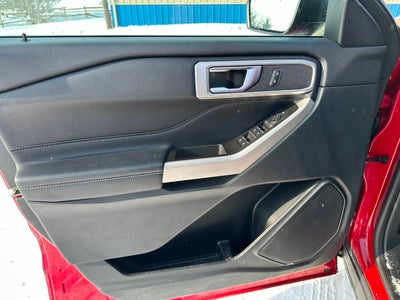 2022 Ford Explorer XLT AWD 4dr SUV