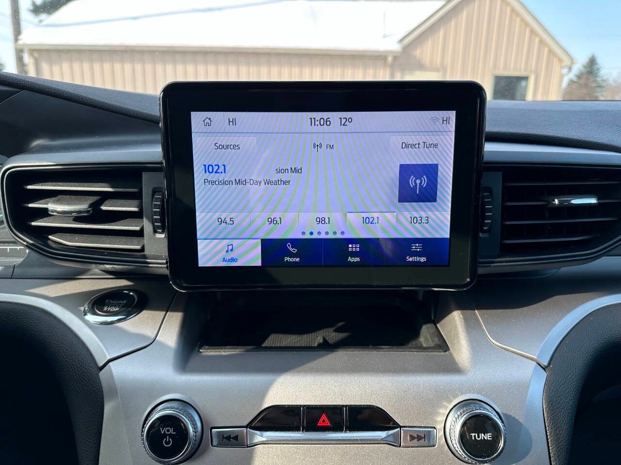 2022 Ford Explorer XLT AWD 4dr SUV