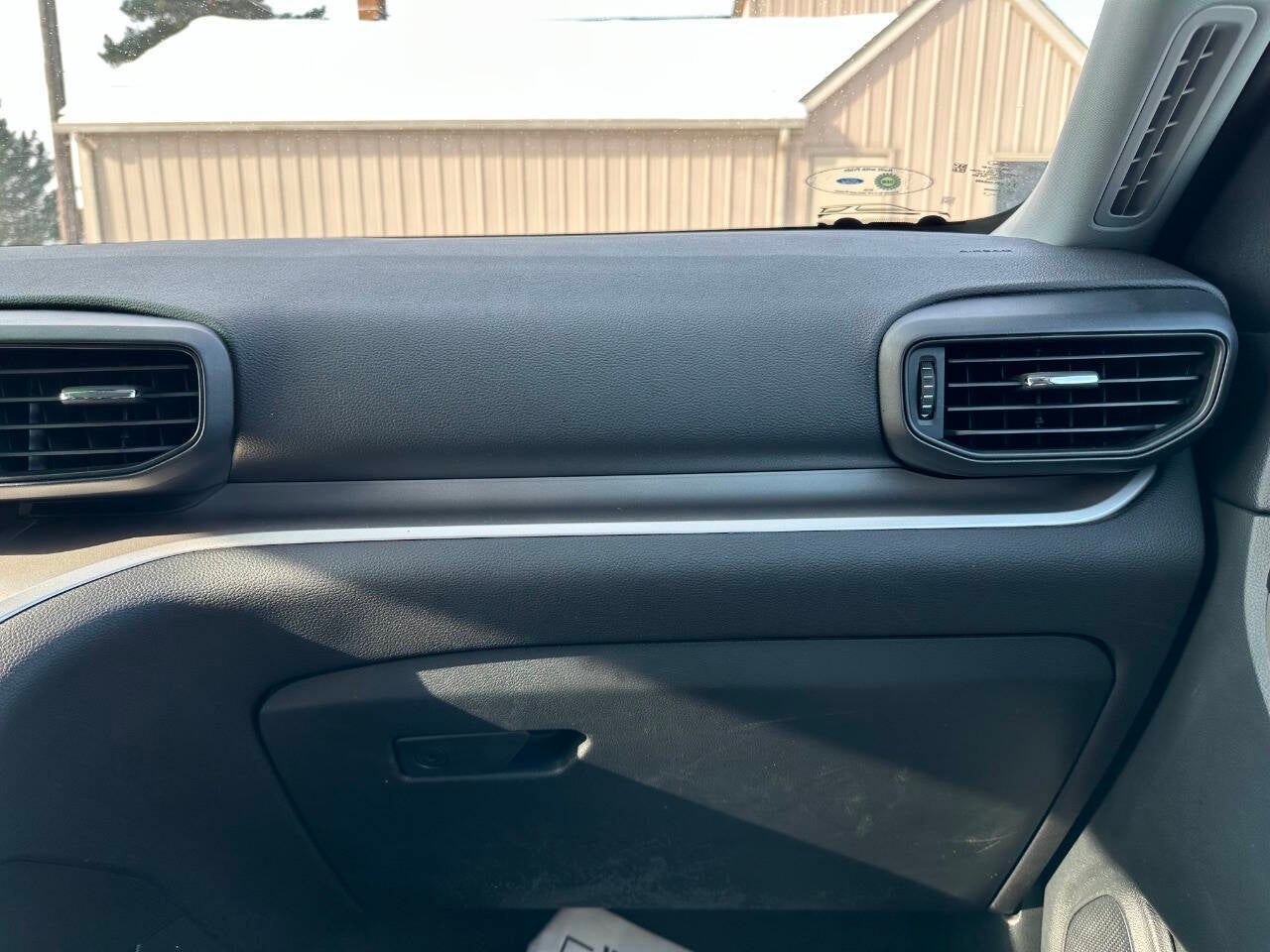 2022 Ford Explorer XLT AWD 4dr SUV