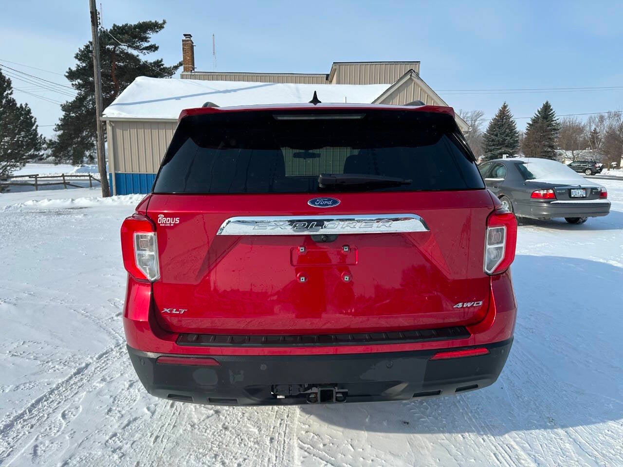2022 Ford Explorer XLT AWD 4dr SUV
