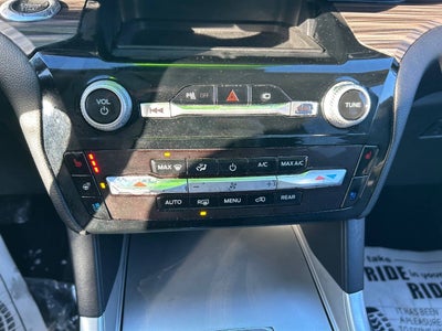 2023 Ford Explorer Limited AWD 4dr SUV