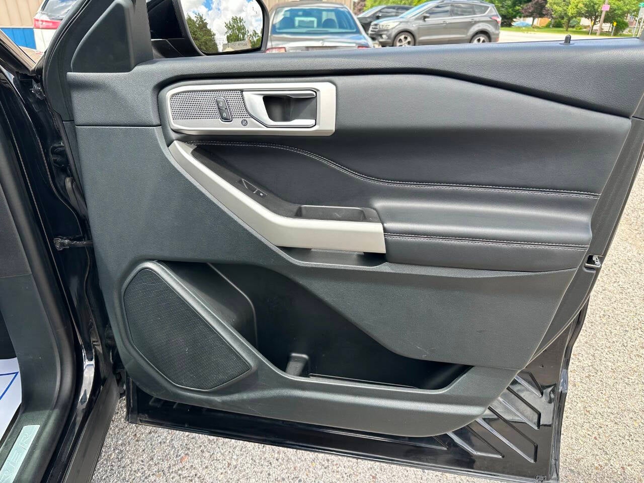 2023 Ford Explorer Limited AWD 4dr SUV