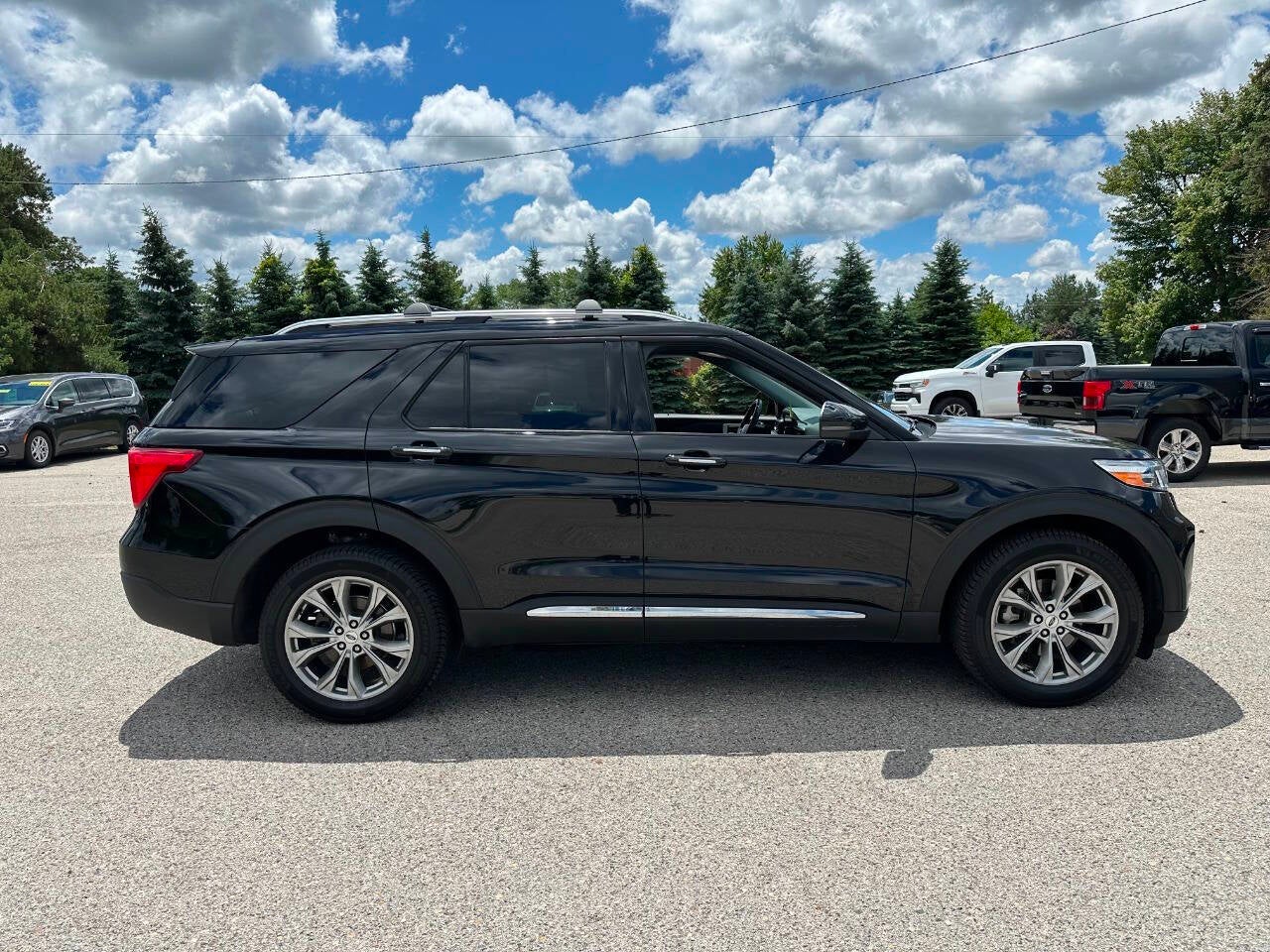 2023 Ford Explorer Limited AWD 4dr SUV