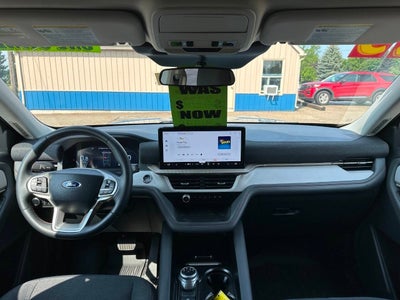 2025 Ford Explorer Active AWD 4dr SUV