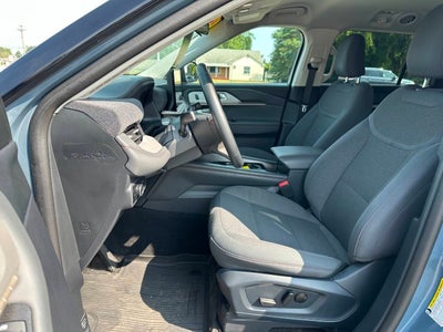 2025 Ford Explorer Active AWD 4dr SUV