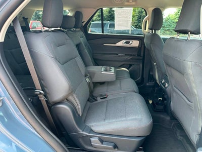2025 Ford Explorer Active AWD 4dr SUV