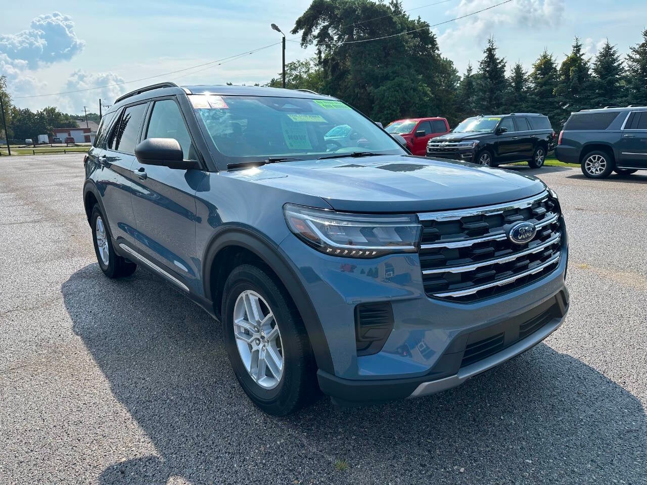 2025 Ford Explorer Active AWD 4dr SUV