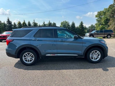 2025 Ford Explorer Active AWD 4dr SUV