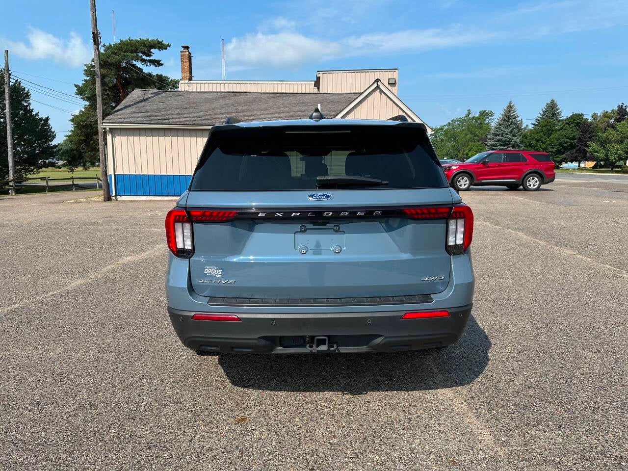 2025 Ford Explorer Active AWD 4dr SUV