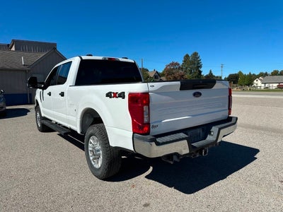 2022 Ford F-250 Super Duty XLT 4x4 4dr Crew Cab 6.8 ft. SB Pickup