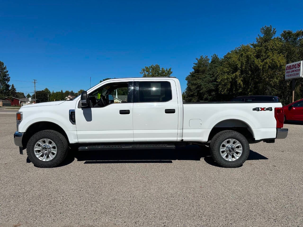 2022 Ford F-250 Super Duty XLT 4x4 4dr Crew Cab 6.8 ft. SB Pickup