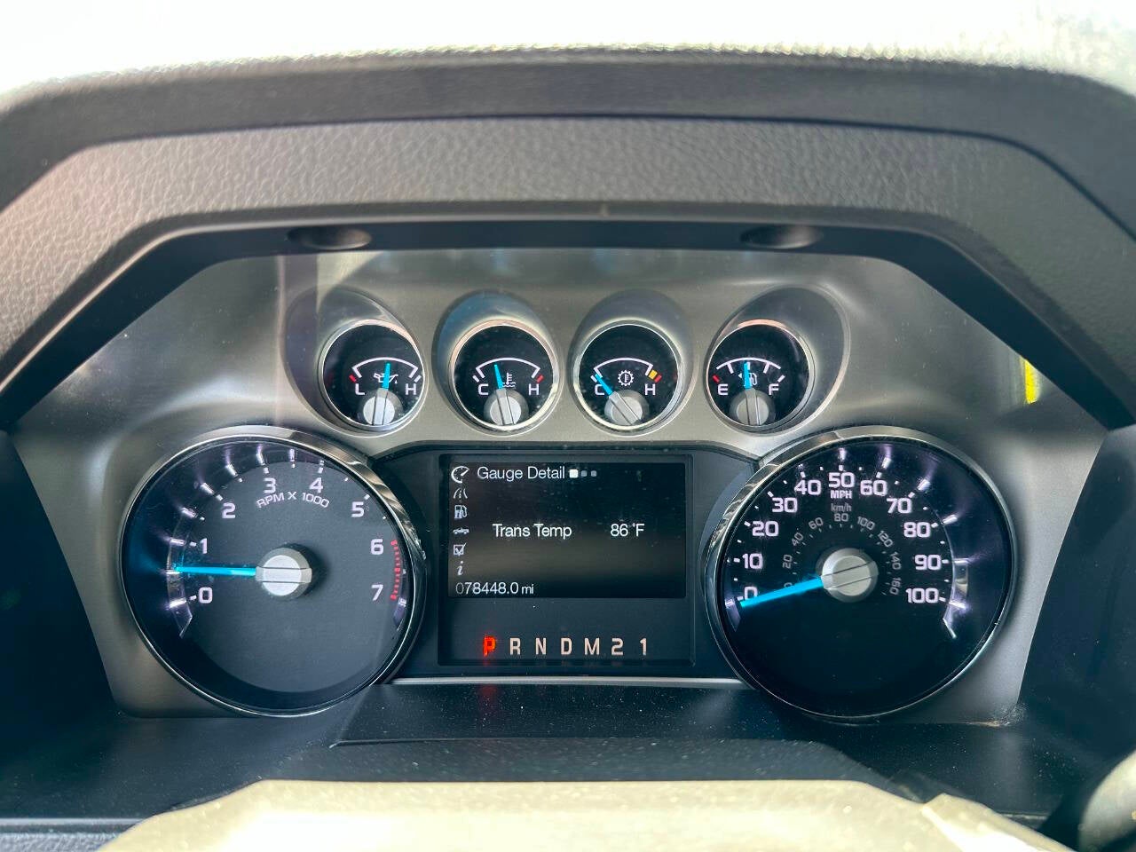 2015 Ford F-250 Super Duty Lariat 4x4 4dr Crew Cab 6.8 ft. SB Pickup