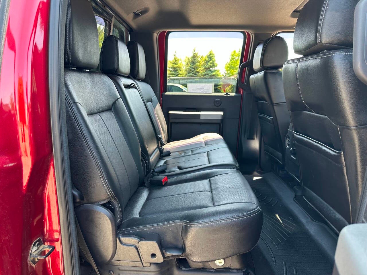 2015 Ford F-250 Super Duty Lariat 4x4 4dr Crew Cab 6.8 ft. SB Pickup