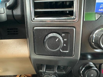 2020 Ford F-250 Super Duty XLT 4x4 4dr Crew Cab 8 ft. LB Pickup