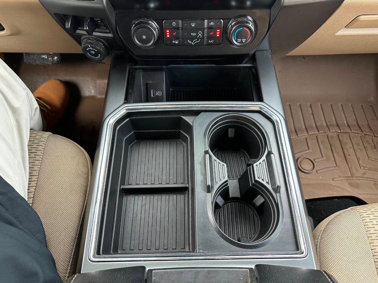 2020 Ford F-250 Super Duty XLT 4x4 4dr Crew Cab 8 ft. LB Pickup