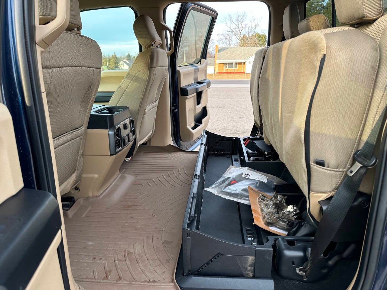 2020 Ford F-250 Super Duty XLT 4x4 4dr Crew Cab 8 ft. LB Pickup