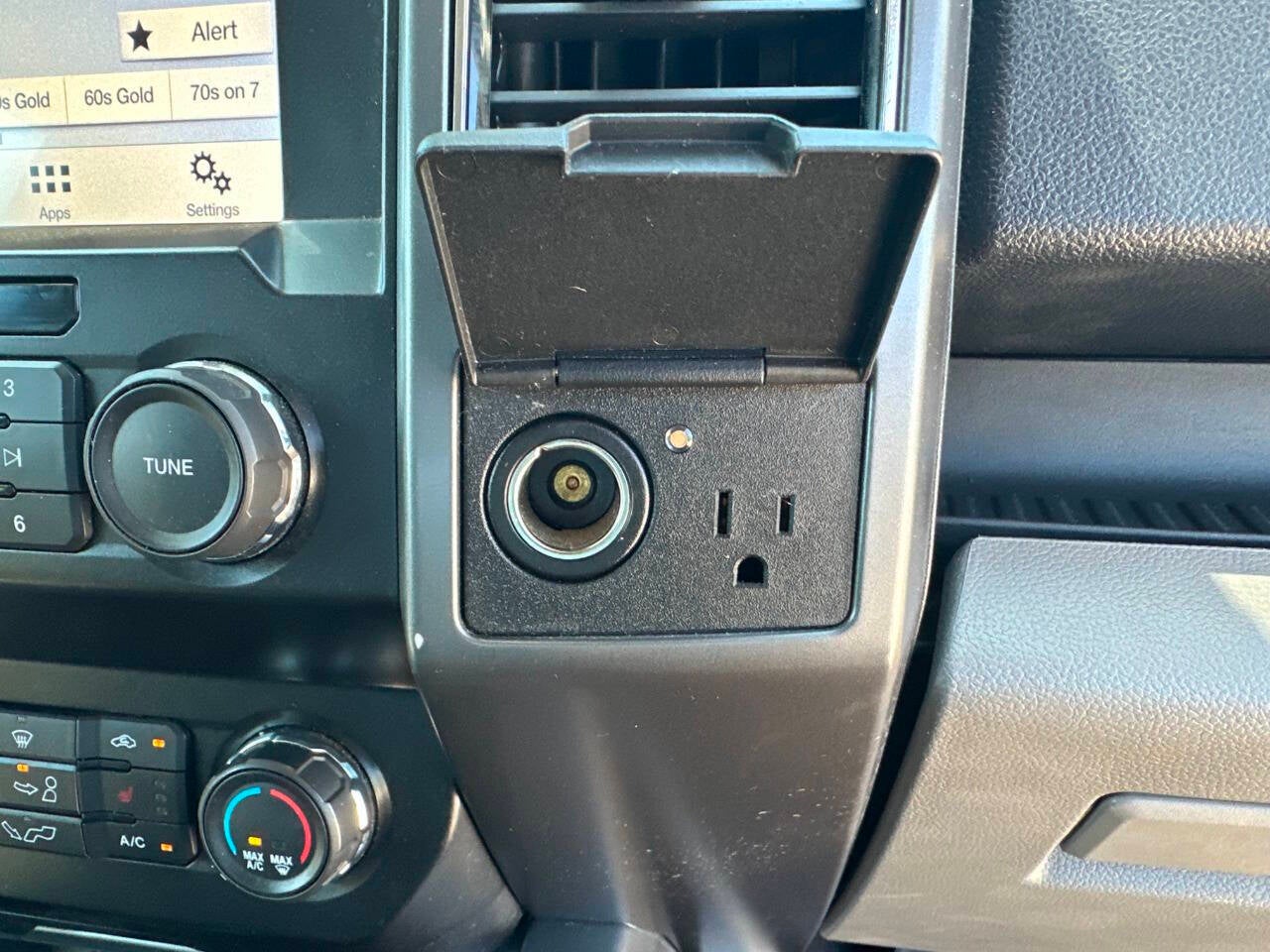 2019 Ford F-150 XLT 4x4 4dr SuperCrew 5.5 ft. SB
