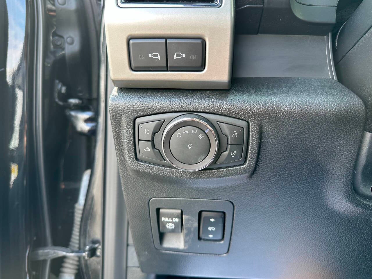 2019 Ford F-150 Lariat 4x4 4dr SuperCrew 5.5 ft. SB