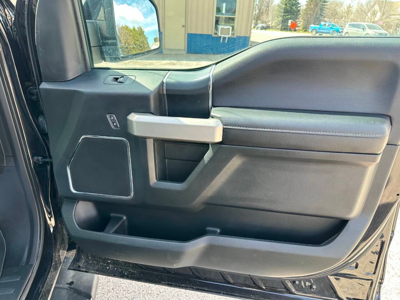 2019 Ford F-150 Lariat 4x4 4dr SuperCrew 5.5 ft. SB