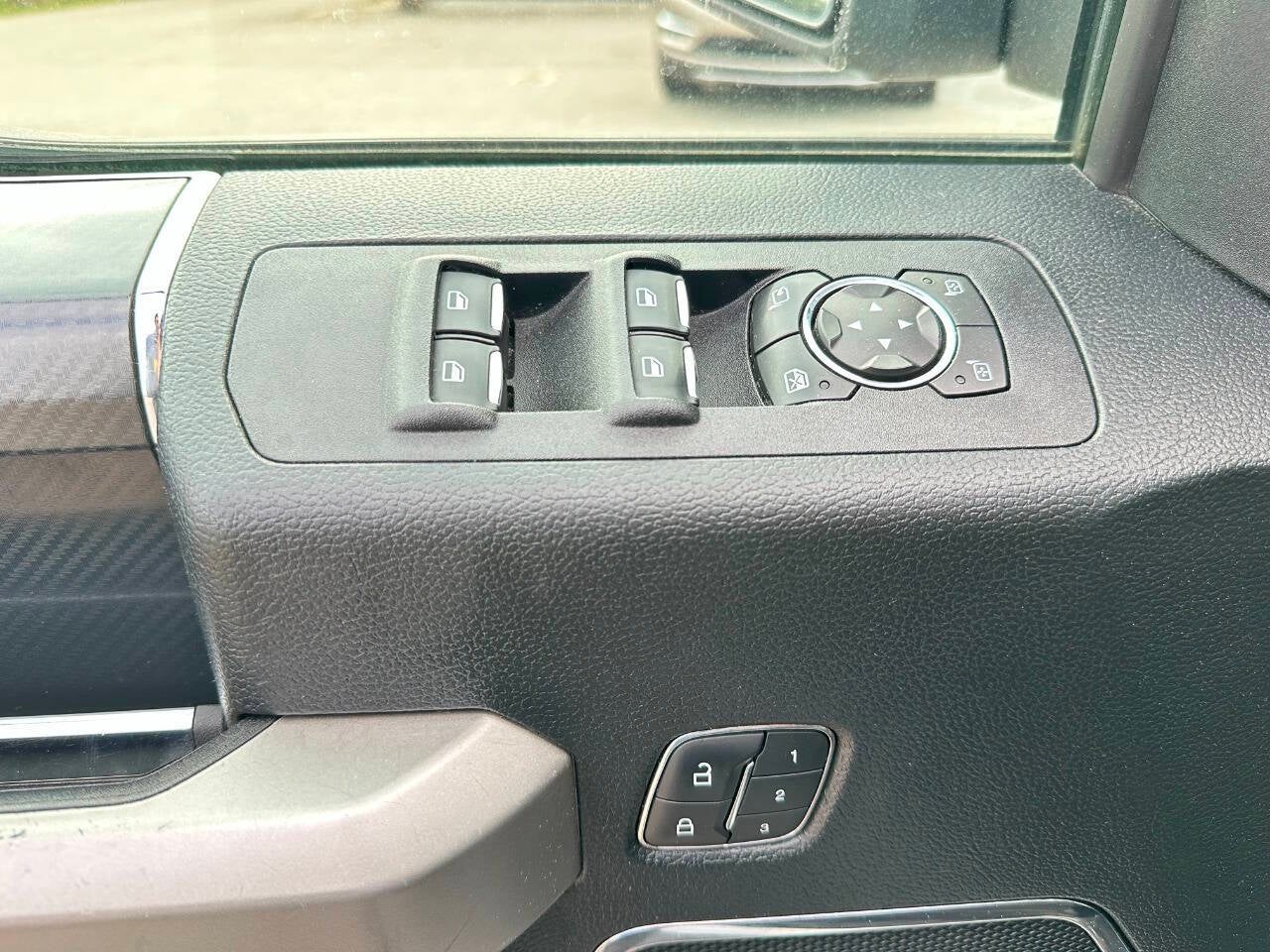 2019 Ford F-150 Lariat 4x4 4dr SuperCrew 5.5 ft. SB