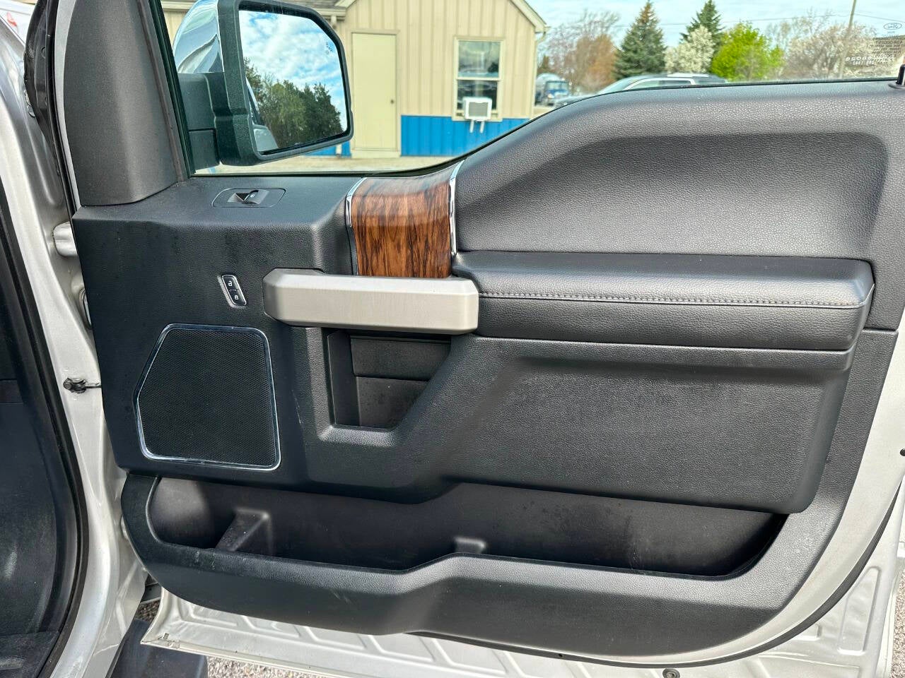 2018 Ford F-150 Lariat 4x4 4dr SuperCrew 5.5 ft. SB