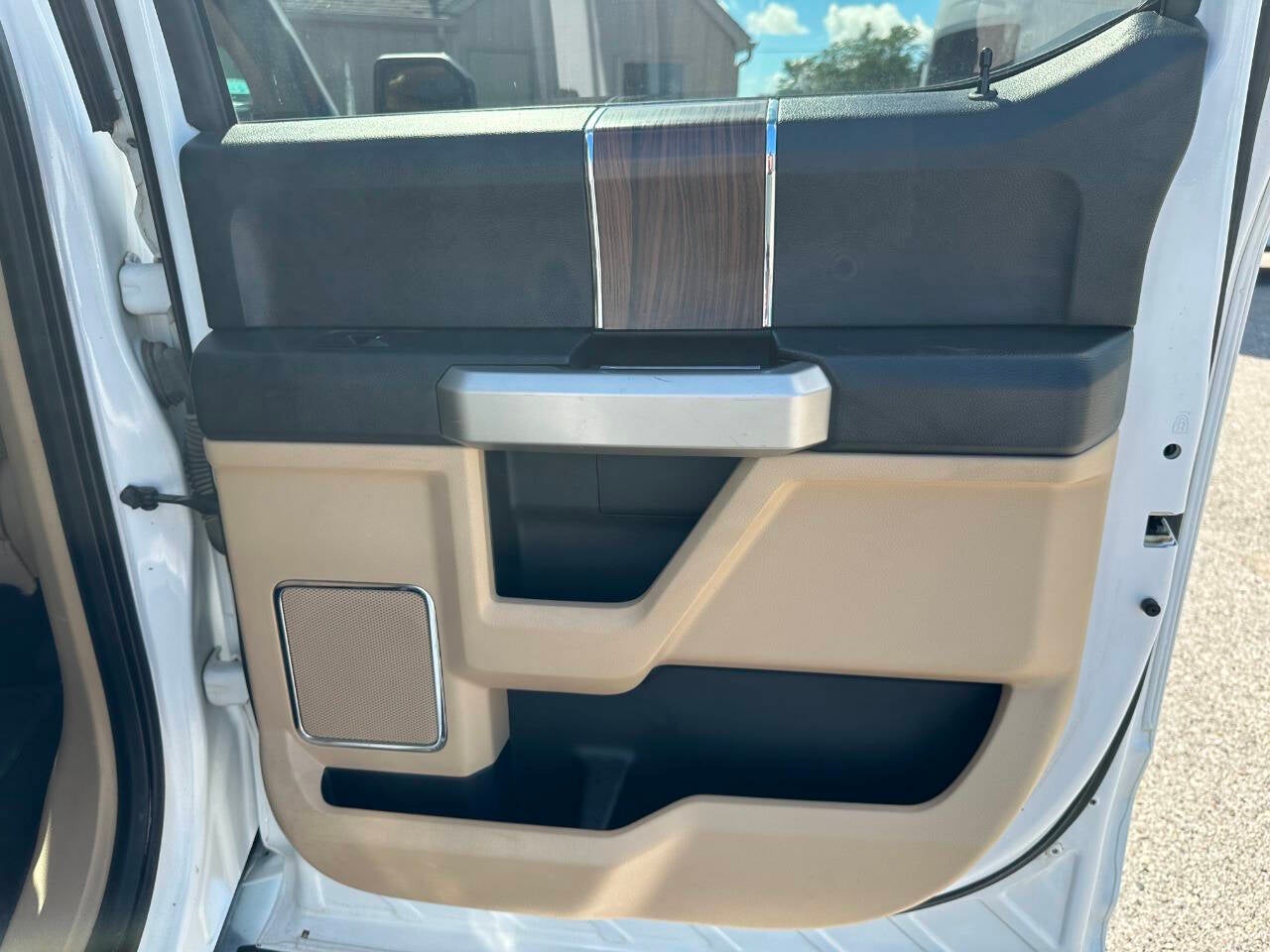 2015 Ford F-150 Lariat 4x4 4dr SuperCrew 5.5 ft. SB