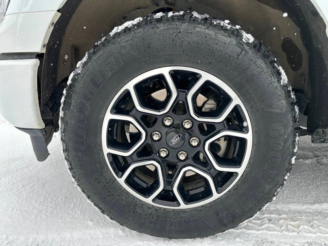 2022 Ford F-150 XLT 4x4 4dr SuperCrew 5.5 ft. SB