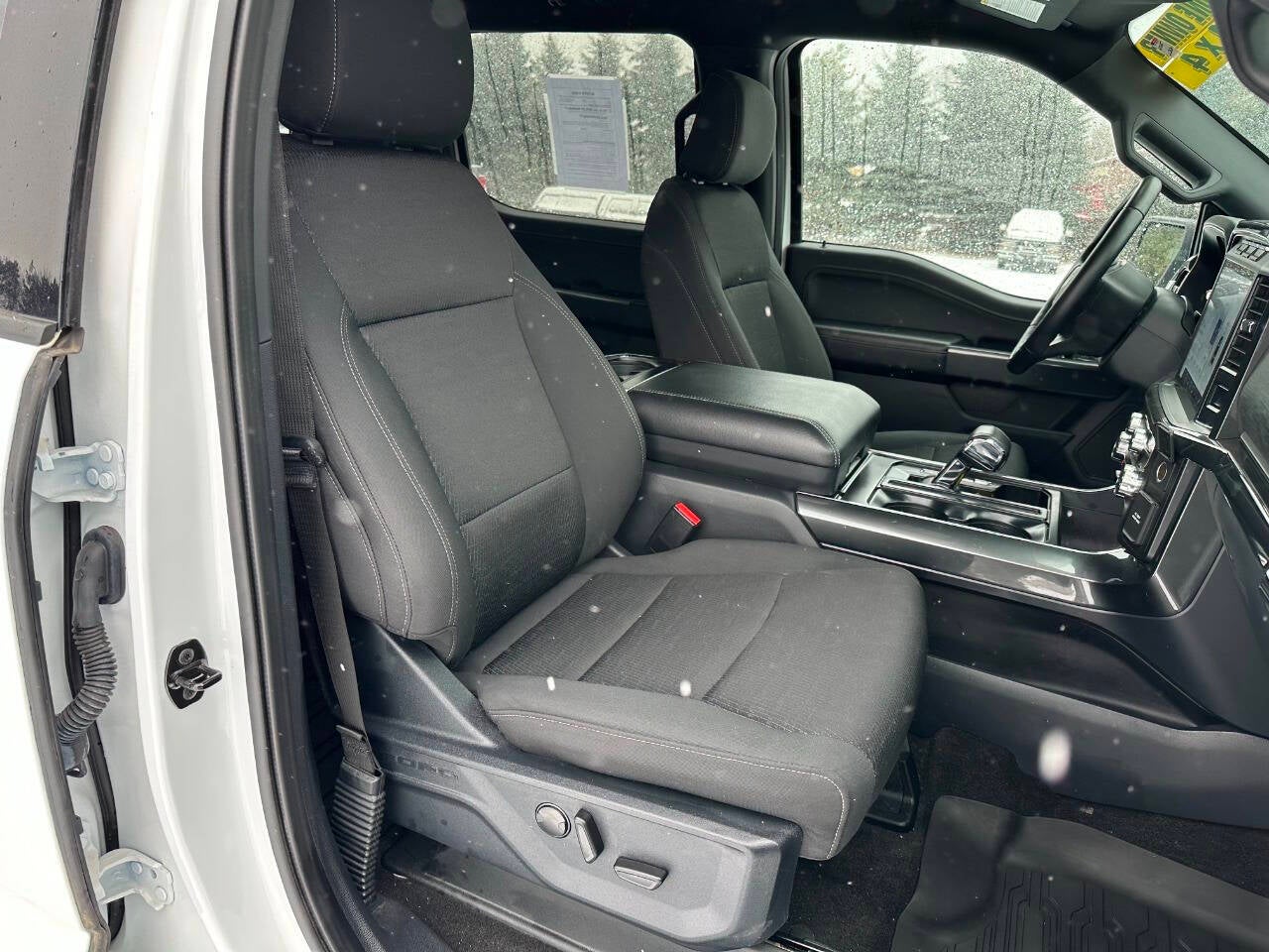 2022 Ford F-150 XLT 4x4 4dr SuperCrew 5.5 ft. SB