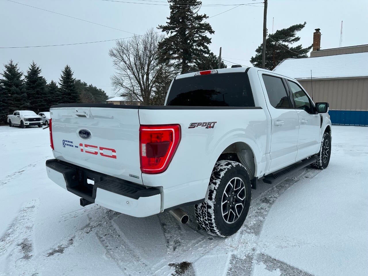 2022 Ford F-150 XLT 4x4 4dr SuperCrew 5.5 ft. SB