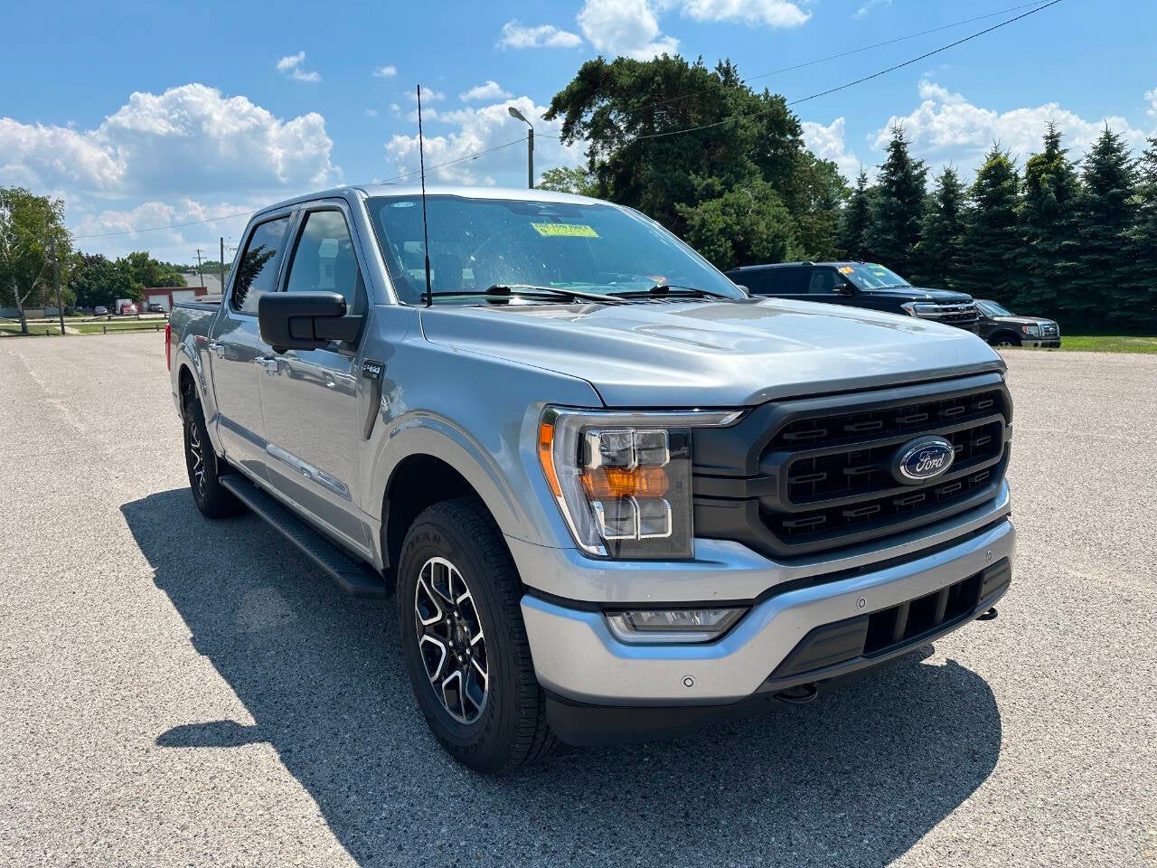 2023 Ford F-150 XLT 4x4 4dr SuperCrew 5.5 ft. SB