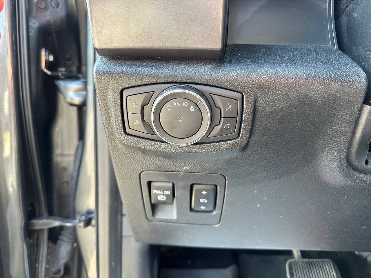 2018 Ford F-150 XLT 4x4 4dr SuperCrew 5.5 ft. SB