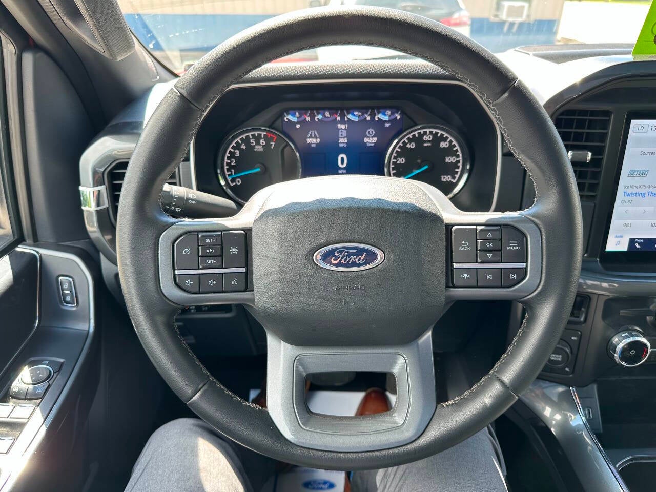 2023 Ford F-150 XLT 4x4 4dr SuperCrew 5.5 ft. SB