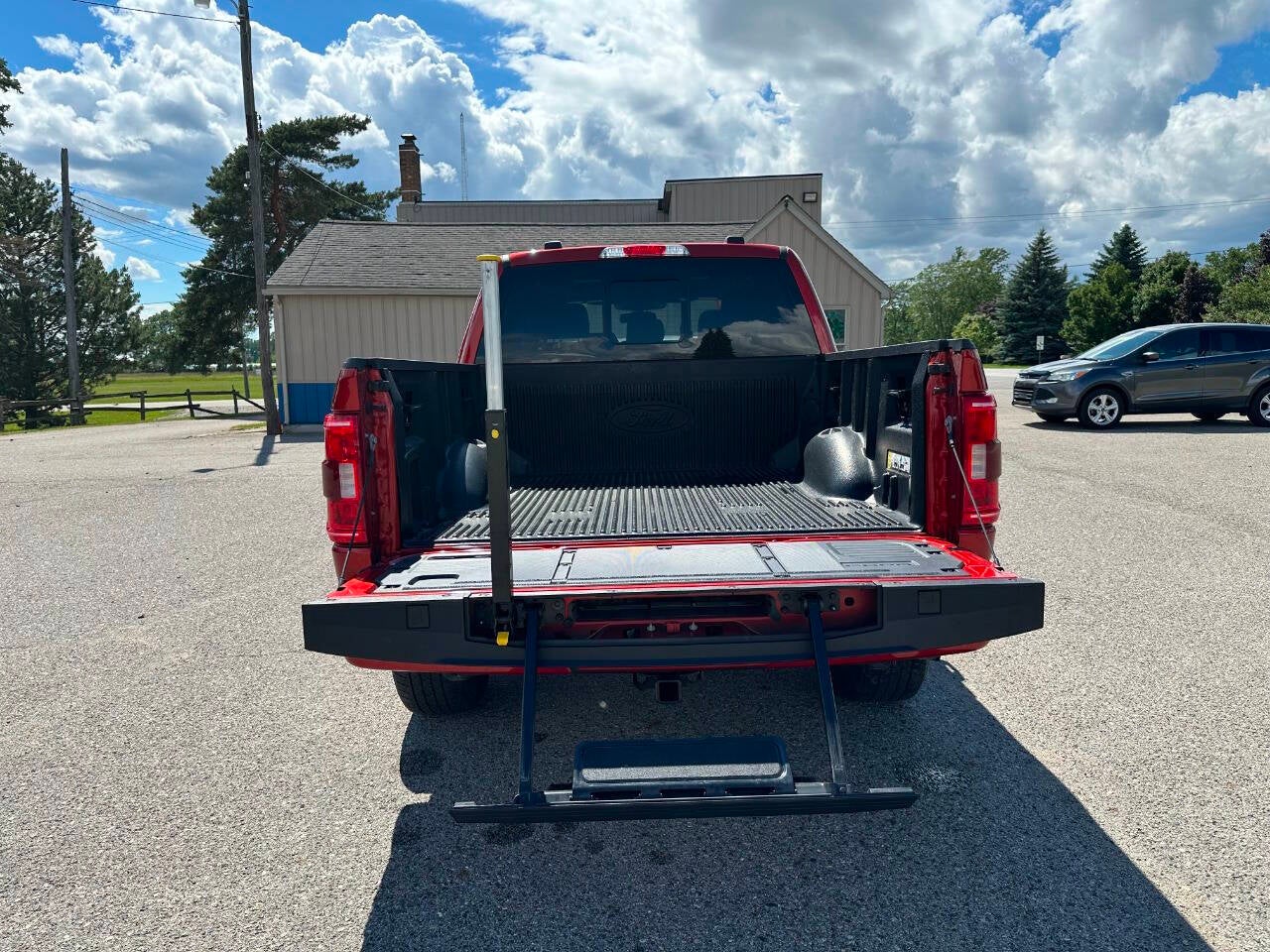 2023 Ford F-150 XLT 4x4 4dr SuperCrew 5.5 ft. SB