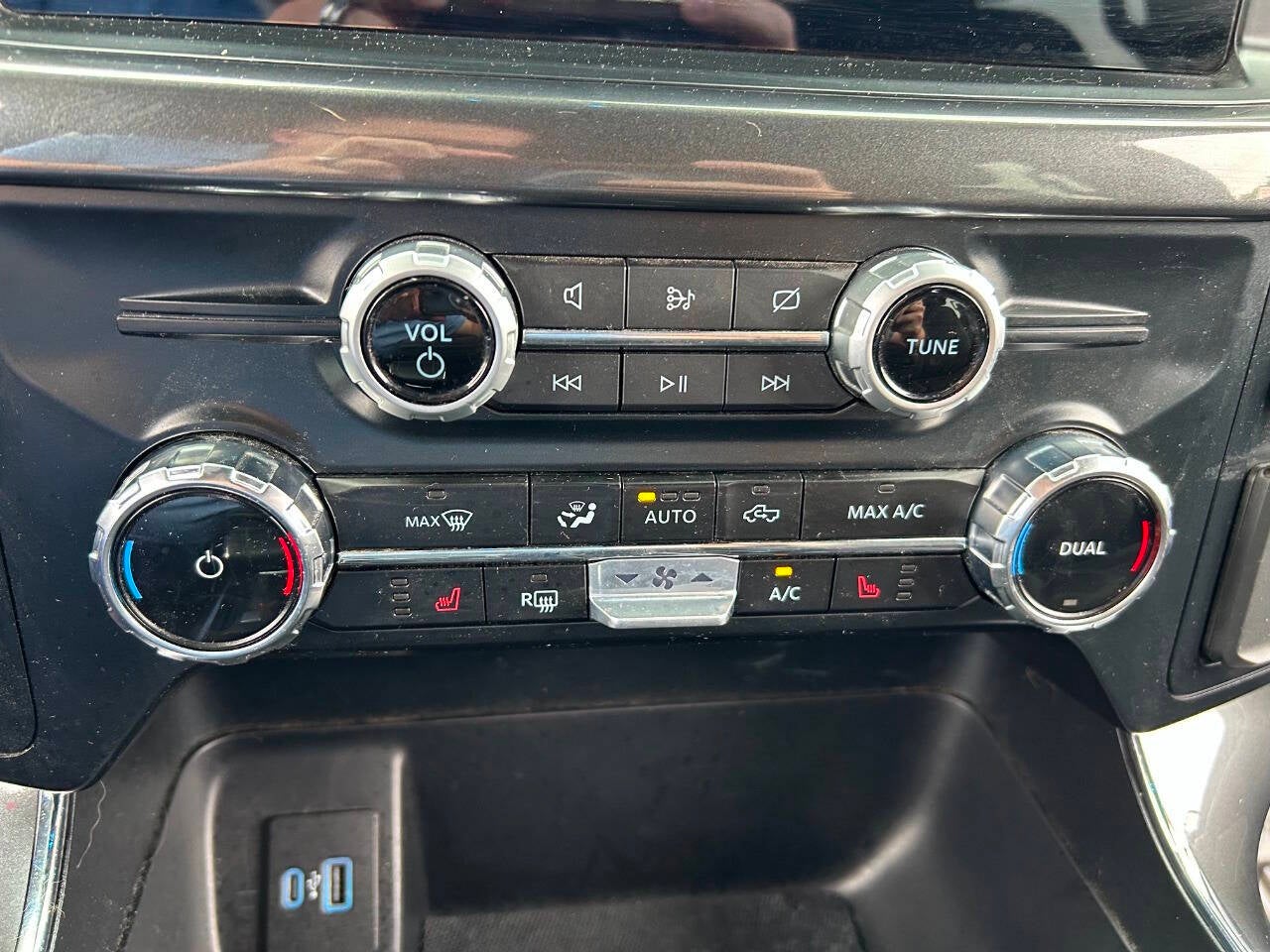 2023 Ford F-150 XLT 4x4 4dr SuperCrew 5.5 ft. SB