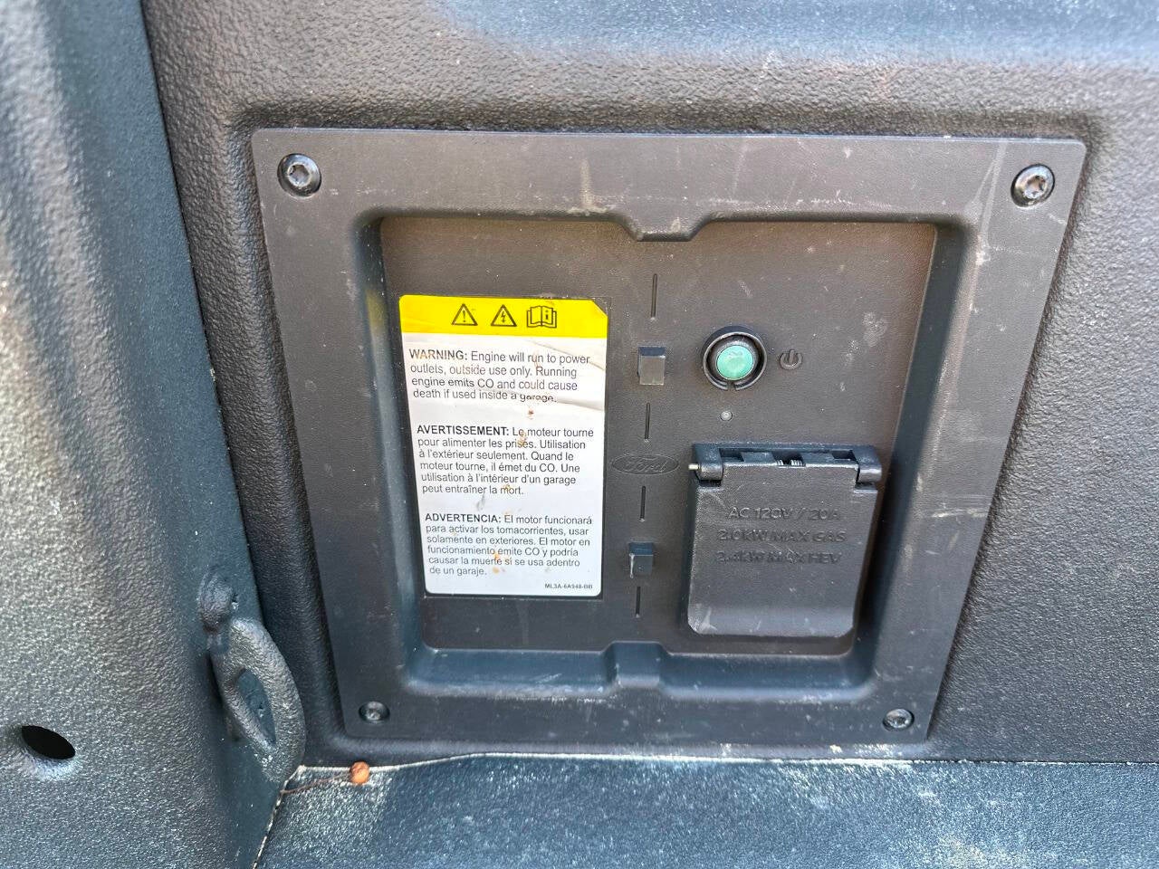 2022 Ford F-150 Lariat 4x4 4dr SuperCrew 6.5 ft. SB