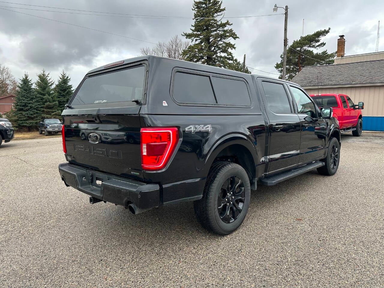 2022 Ford F-150 XLT 4x4 4dr SuperCrew 5.5 ft. SB
