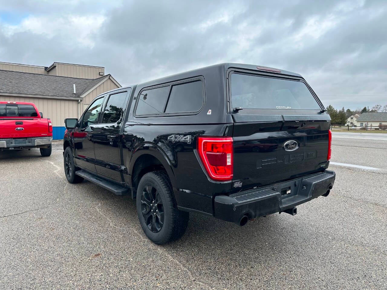 2022 Ford F-150 XLT 4x4 4dr SuperCrew 5.5 ft. SB