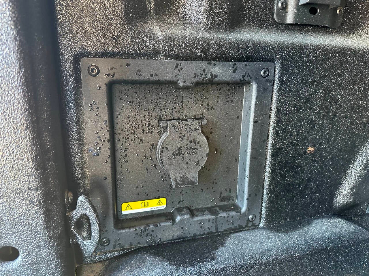 2023 Ford F-150 XLT 4x4 4dr SuperCrew 5.5 ft. SB