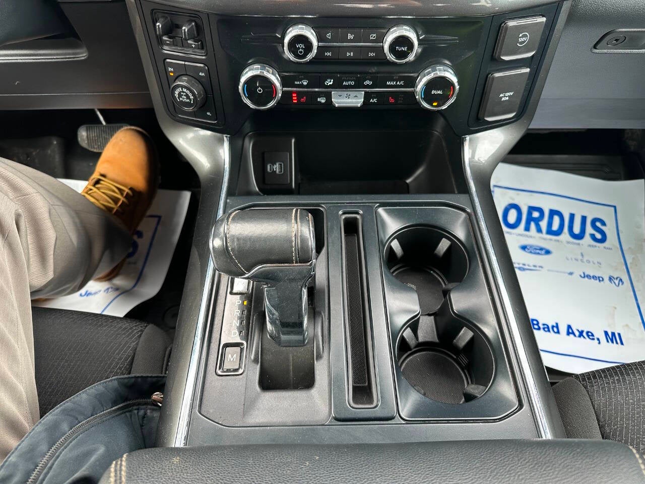 2023 Ford F-150 XLT 4x4 4dr SuperCrew 5.5 ft. SB