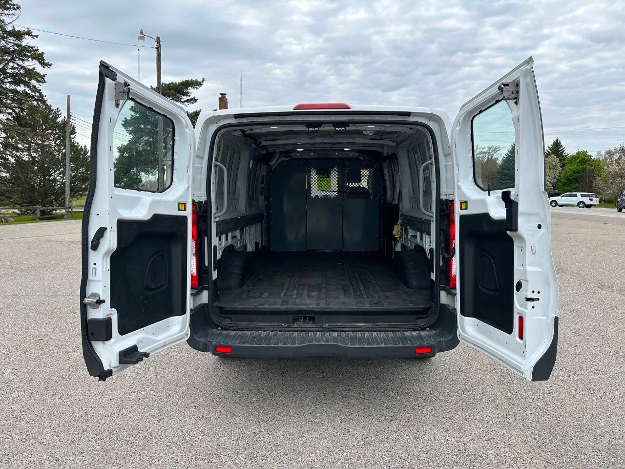 2018 Ford Transit 250 3dr LWB Low Roof Cargo Van w/60/40 Passenger Side Doors
