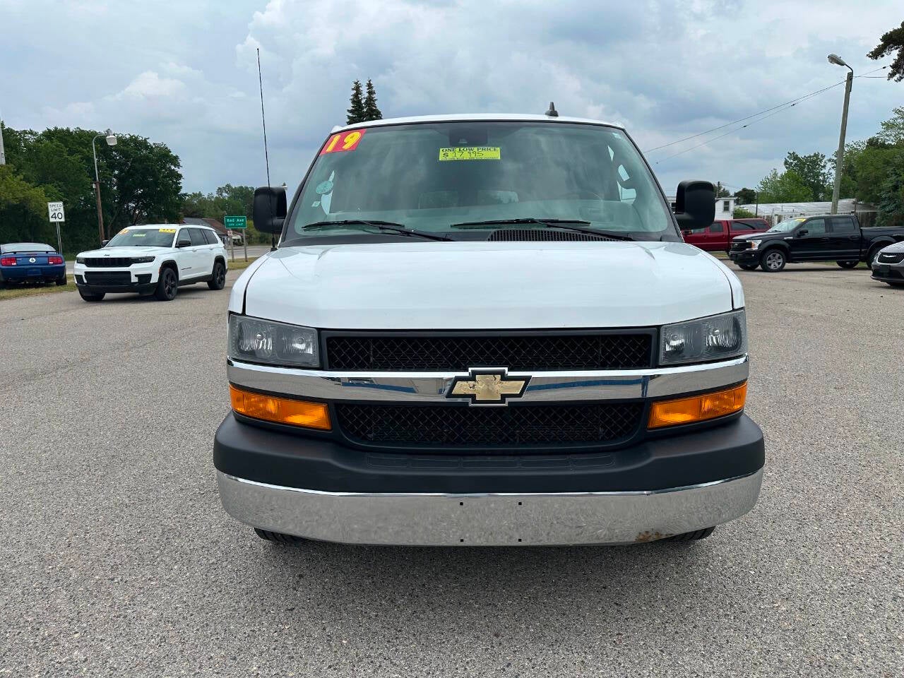 2019 Chevrolet Express LT 3500 3dr Extended Passenger Van