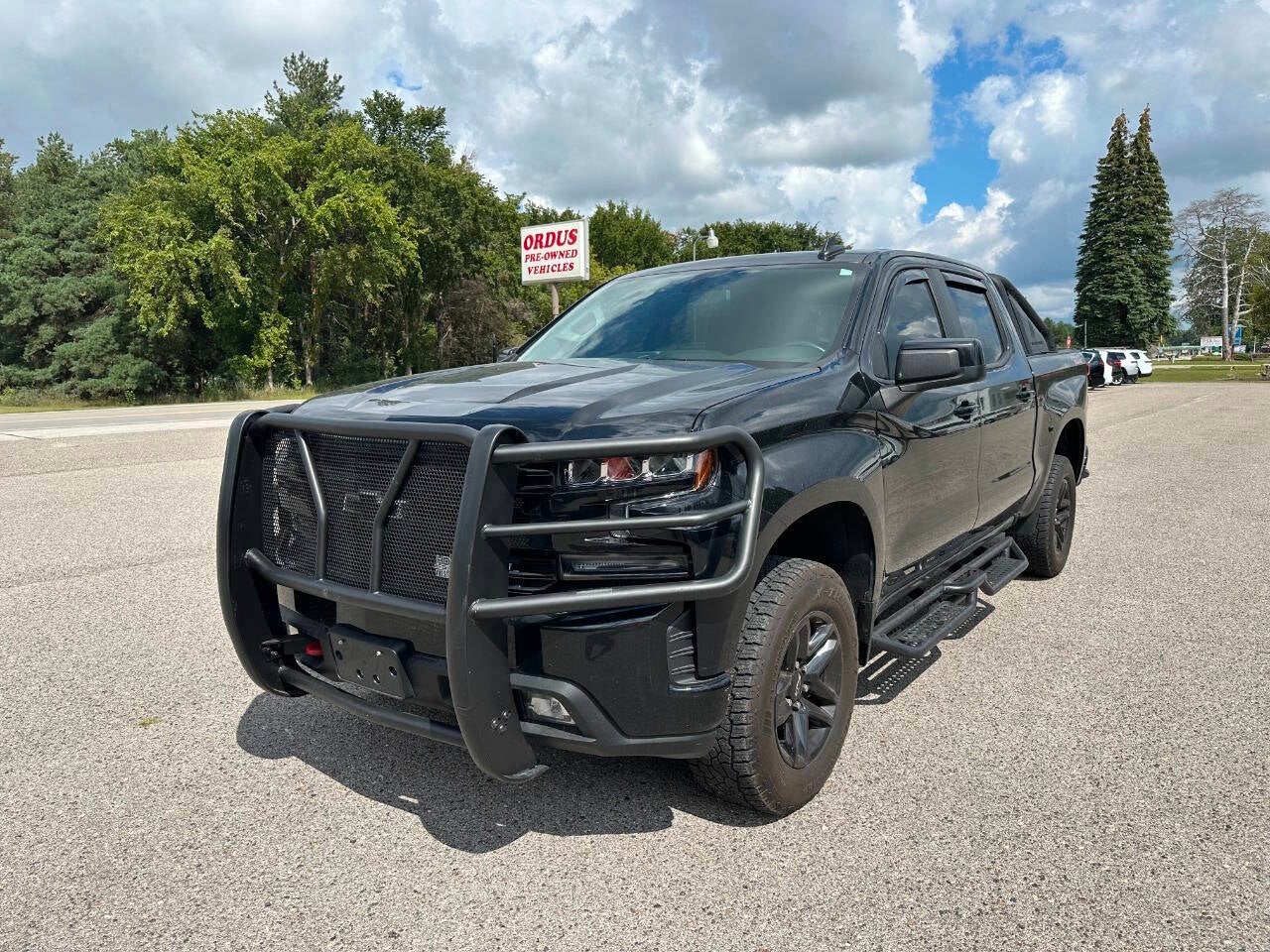 2019 Chevrolet Silverado 1500 LT Trail Boss 4x4 4dr Crew Cab 5.8 ft. SB