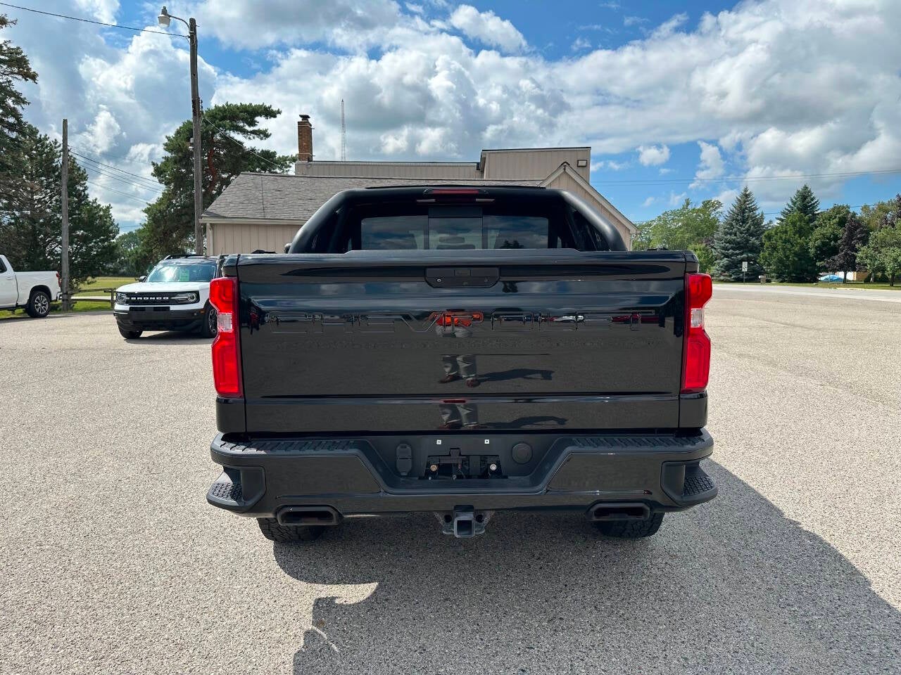 2019 Chevrolet Silverado 1500 LT Trail Boss 4x4 4dr Crew Cab 5.8 ft. SB