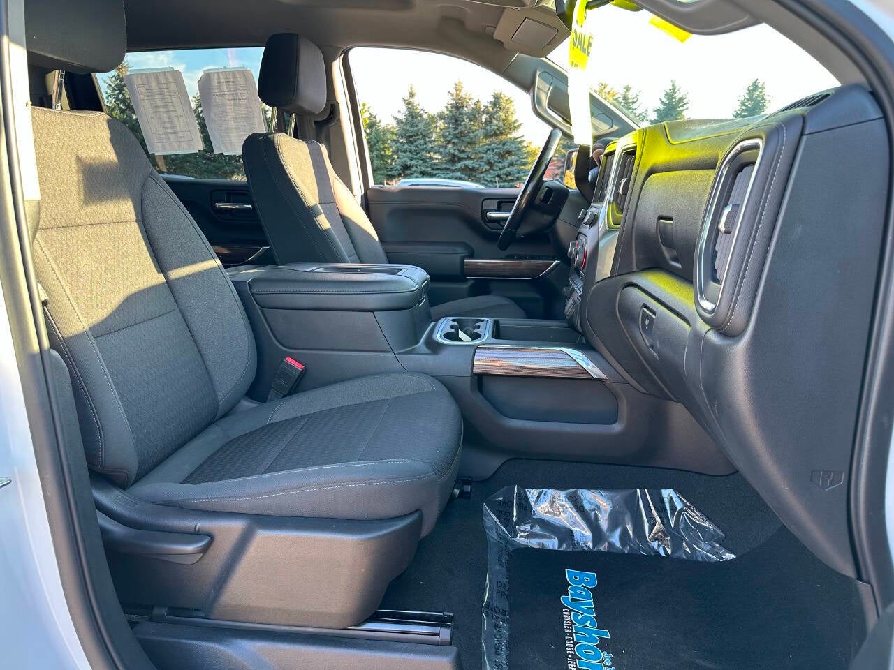 2021 Chevrolet Silverado 1500 RST 4x4 4dr Crew Cab 5.8 ft. SB