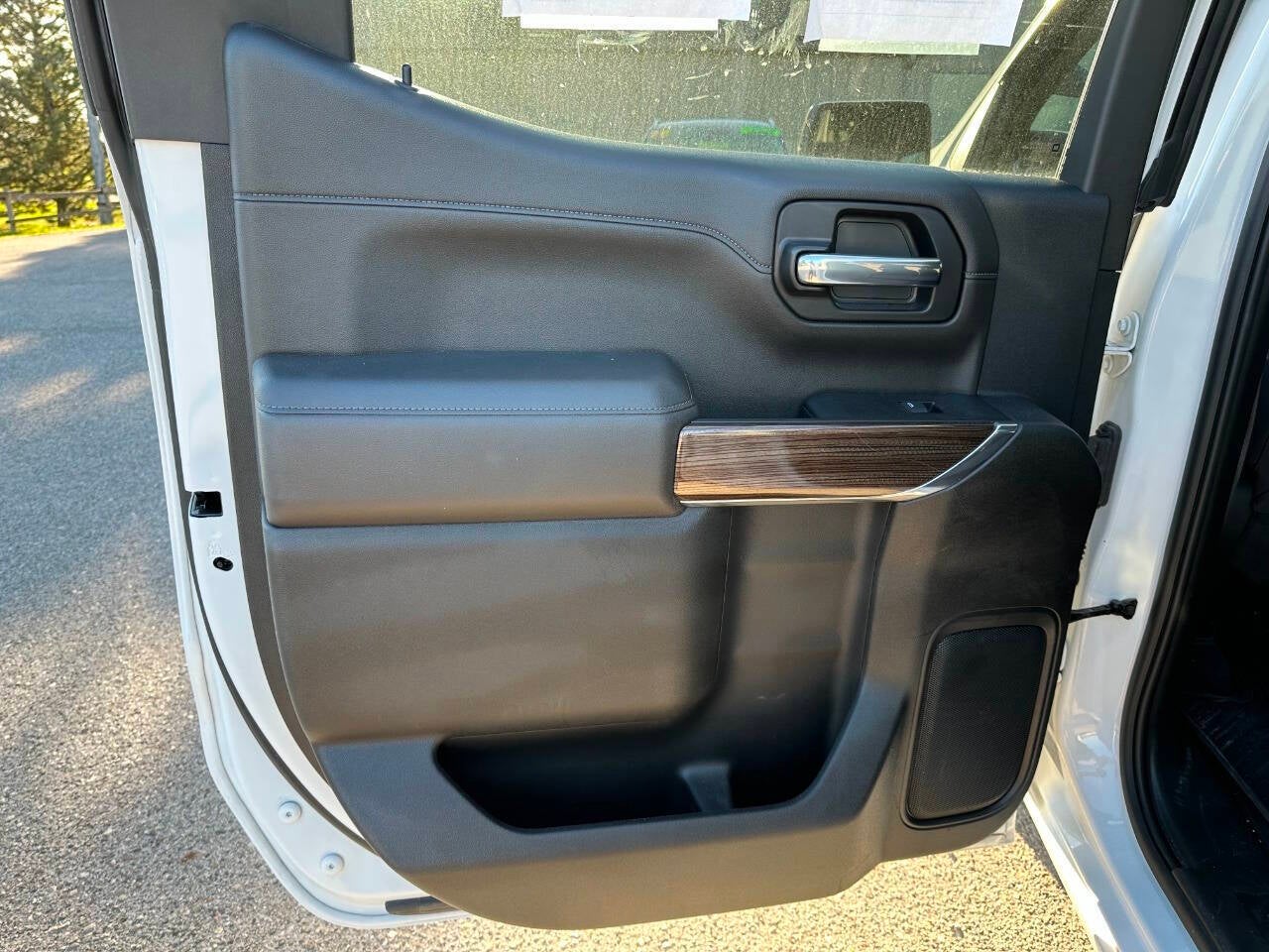 2021 Chevrolet Silverado 1500 RST 4x4 4dr Crew Cab 5.8 ft. SB