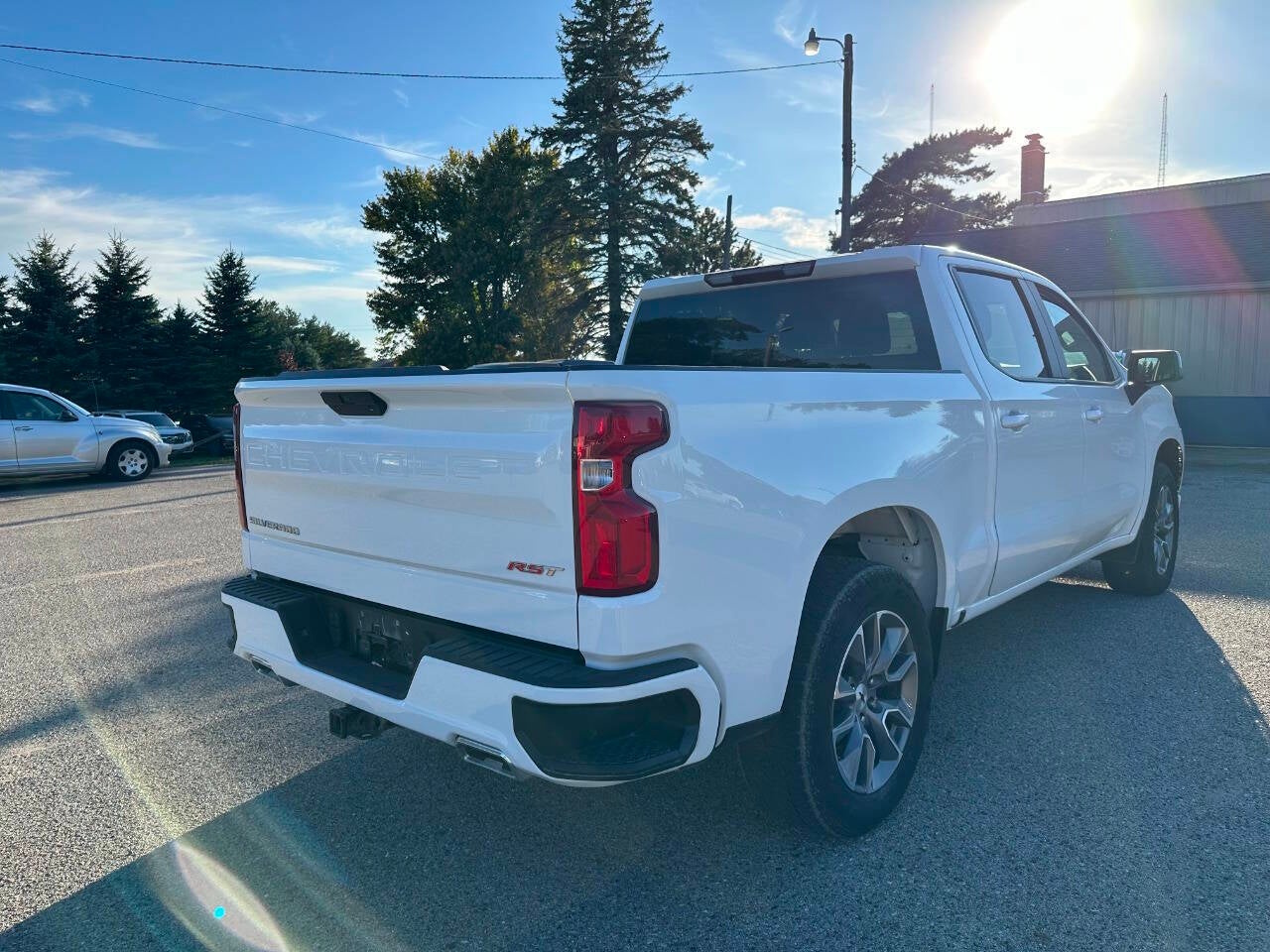 2021 Chevrolet Silverado 1500 RST 4x4 4dr Crew Cab 5.8 ft. SB