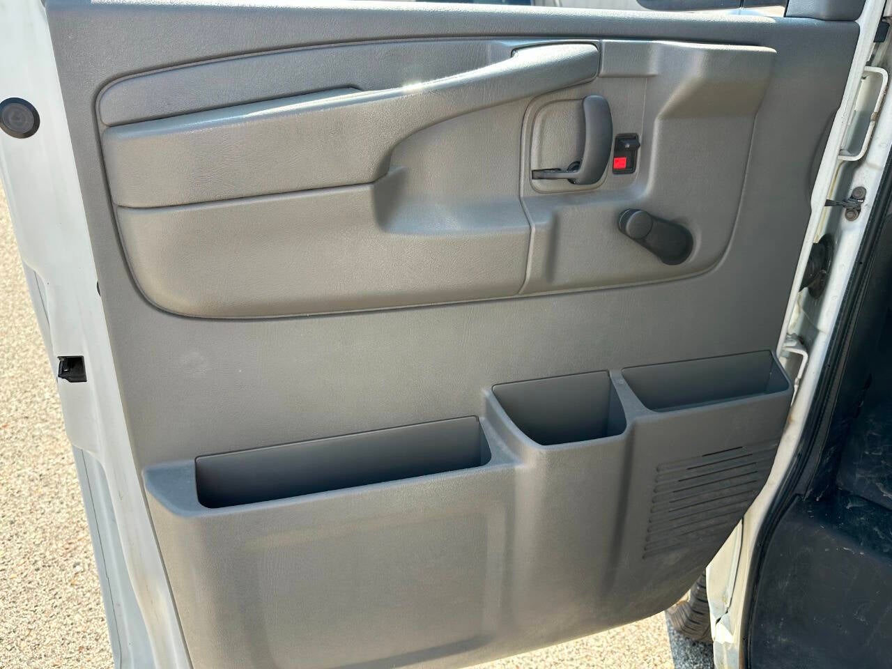 2013 Chevrolet Express 2500 3dr Cargo Van w/ 1WT